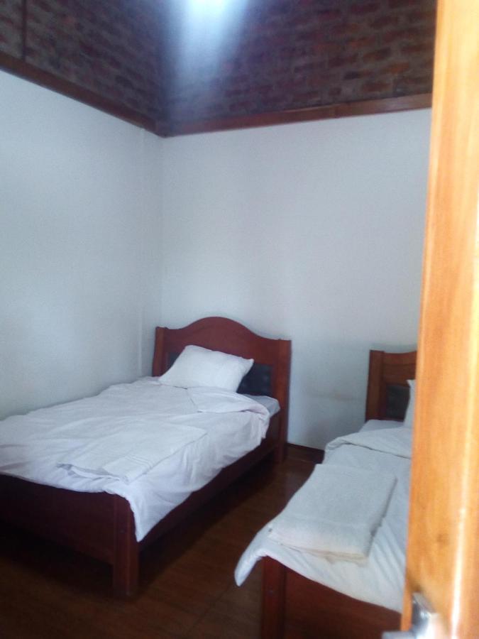 The Captain'S Place Hotel Моши Екстериор снимка